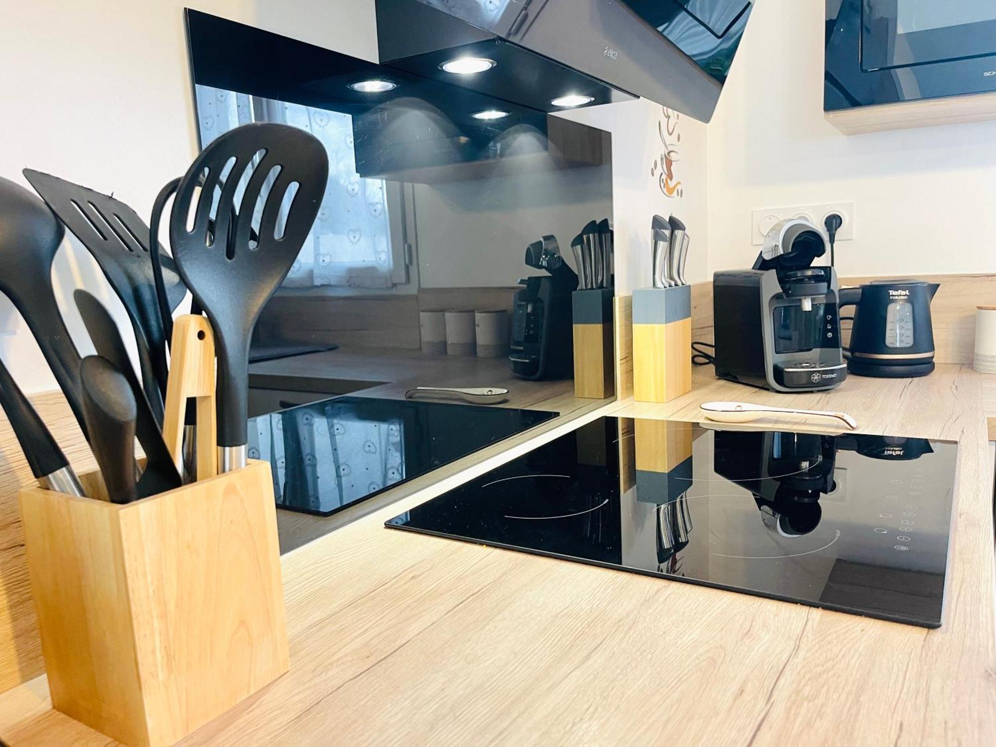 Petite Maison Au Calme Poupry Exteriör bild