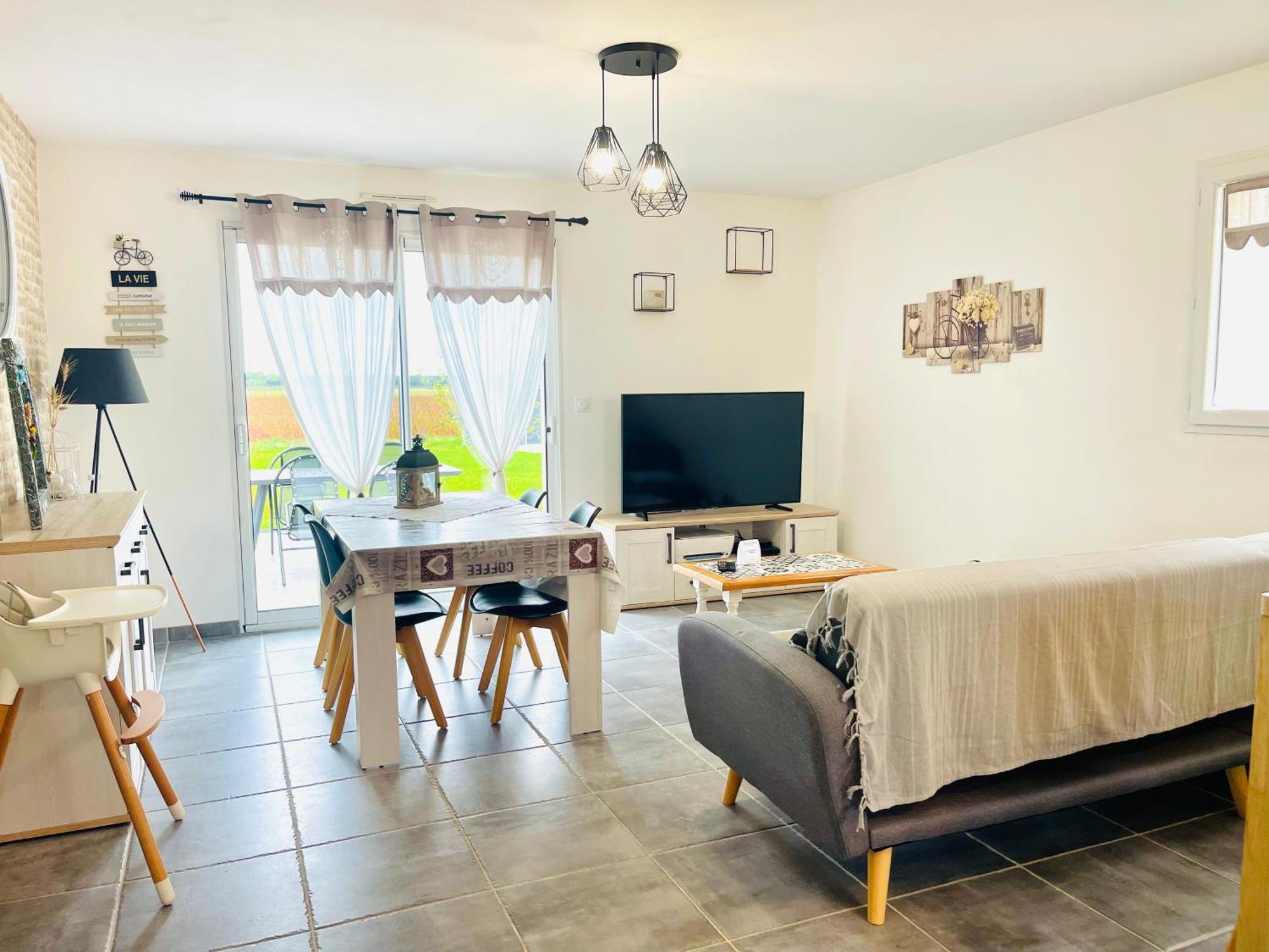 Petite Maison Au Calme Poupry Exteriör bild