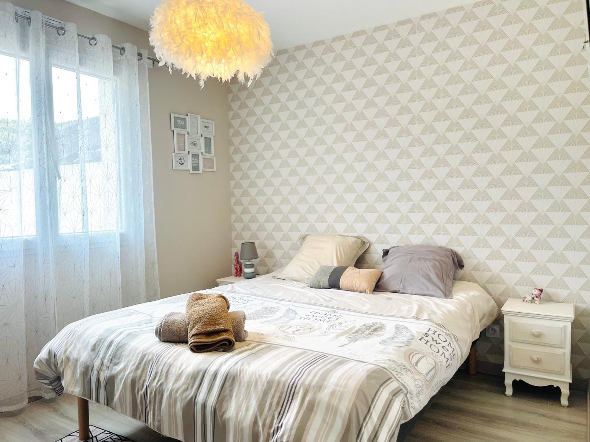 Petite Maison Au Calme Poupry Exteriör bild