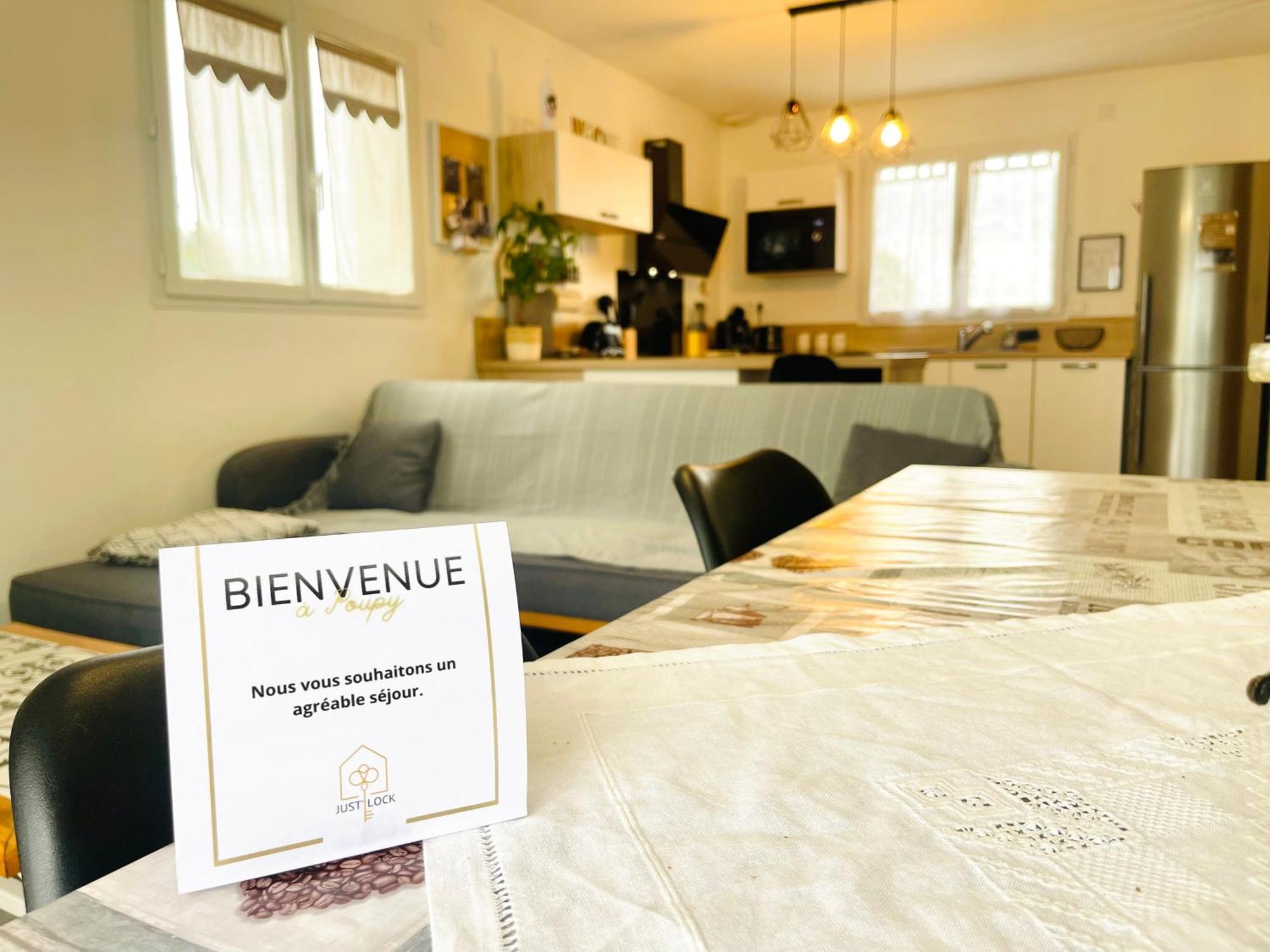 Petite Maison Au Calme Poupry Exteriör bild