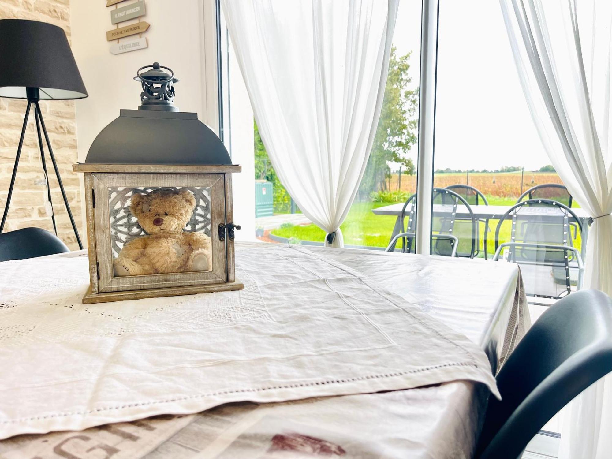 Petite Maison Au Calme Poupry Exteriör bild