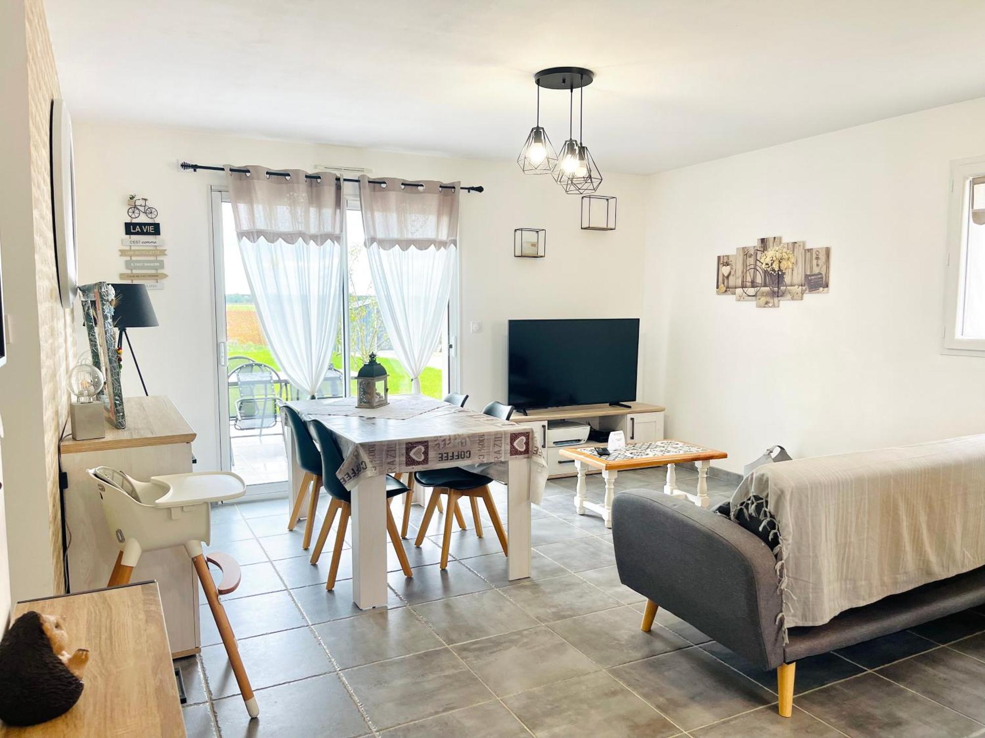 Petite Maison Au Calme Poupry Exteriör bild